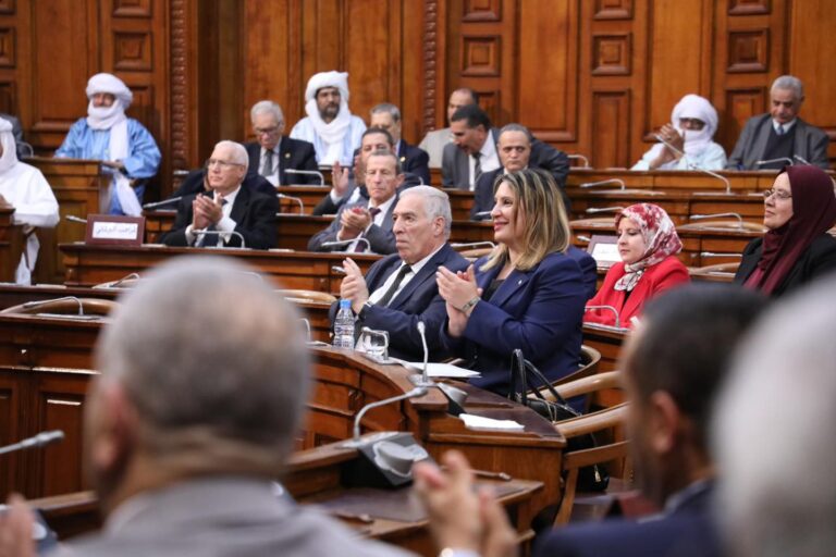 وزير المجاهدين و ذوي الحقوق يشارك في المصادقة على قانون تجريم الاستعمار الفرنسي بمجلس الأمة