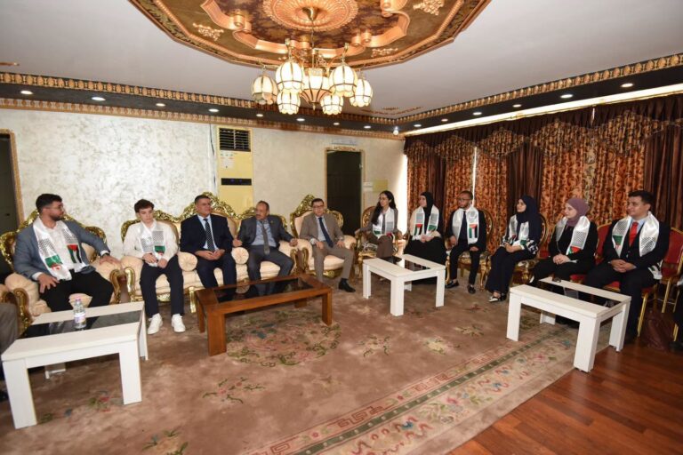 وزارة المجاهدين تستقبل الطلبة المتفوقين من أبناء الجالية الوطنية بالخارج